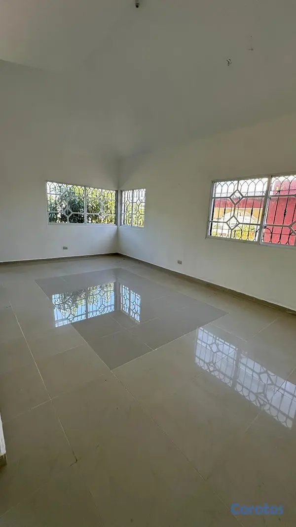 casas - CASA DE RENTA EN SEGUNDO NIVEL PARTE ALTA DE LA CI 7