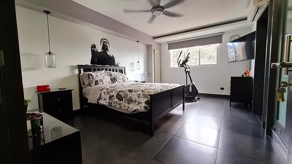 apartamentos - Ensanche NacoVenta de apartamento vacío 380 mts2/3er piso.  8