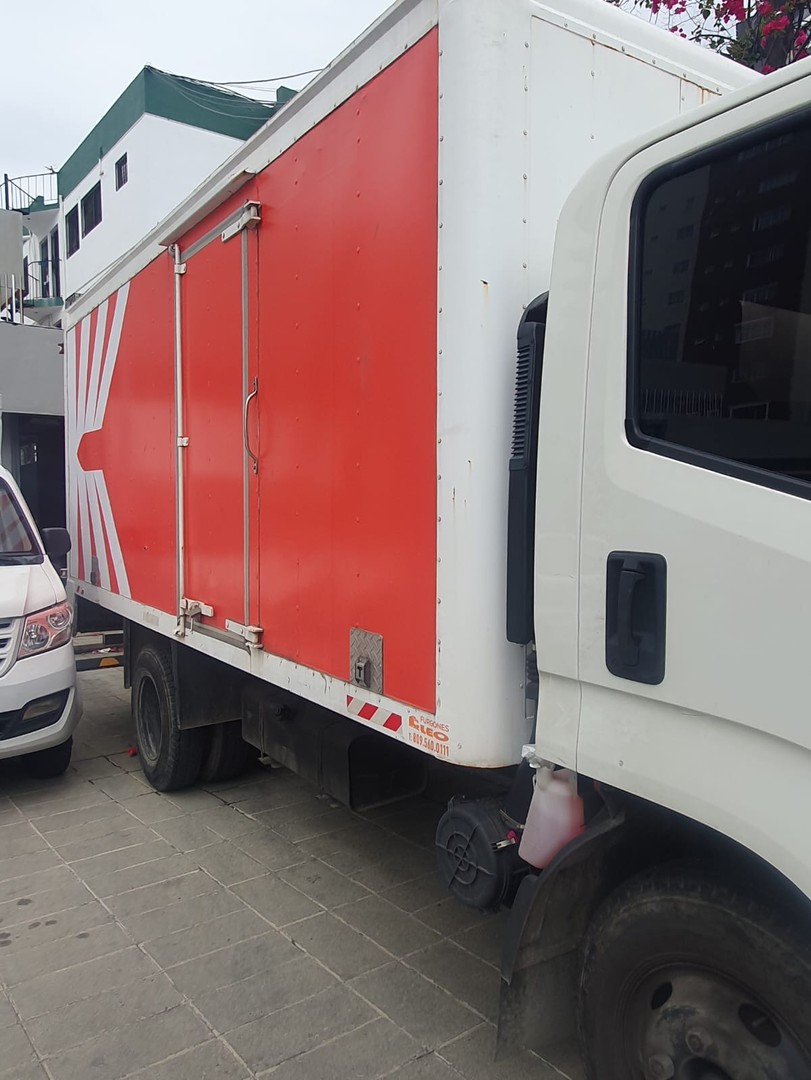 camiones y vehiculos pesados - CAMION JMC DE 4 TONELADAS CON FURGON 8