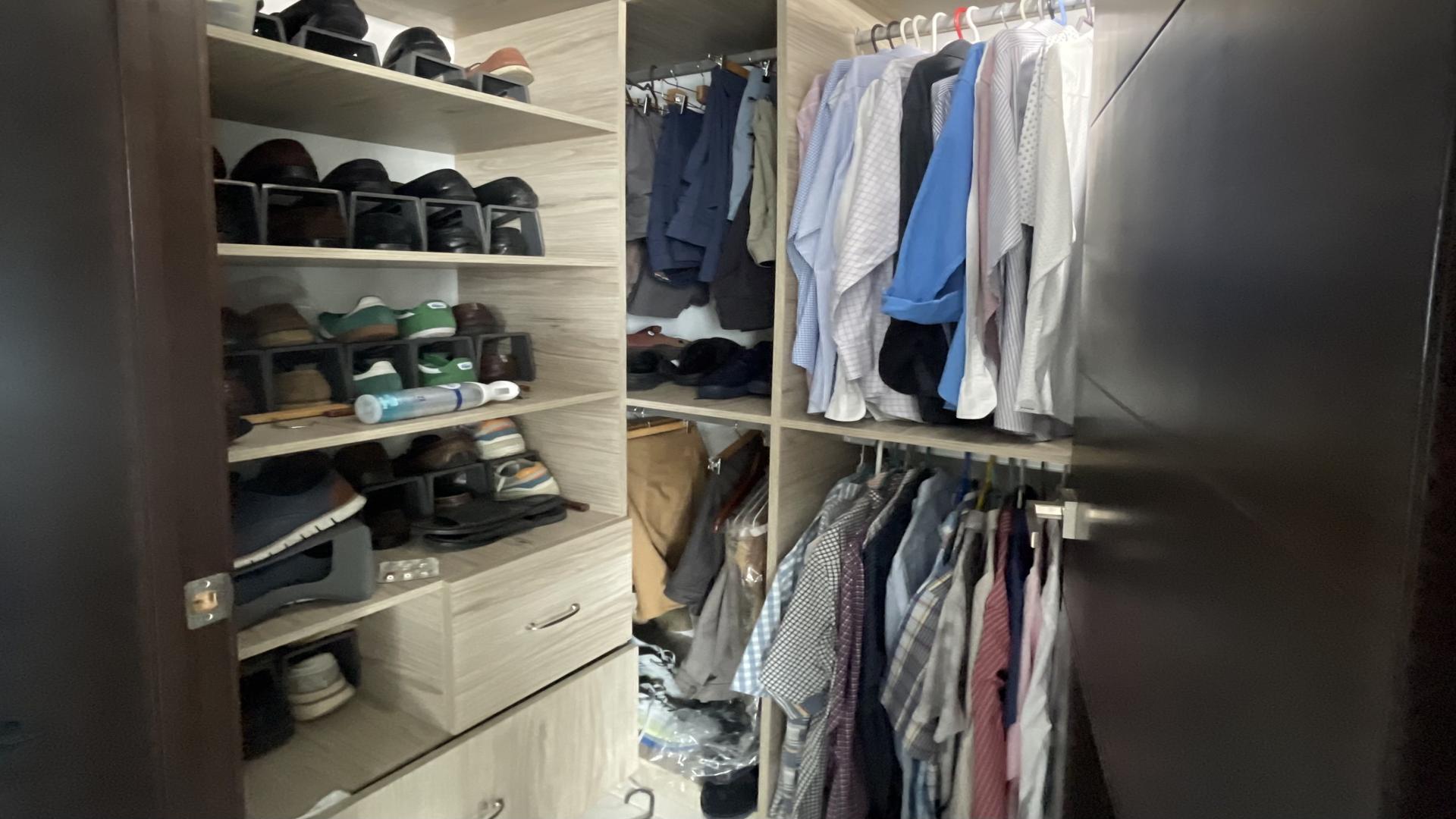 apartamentos - Venta de apto en piantini 8