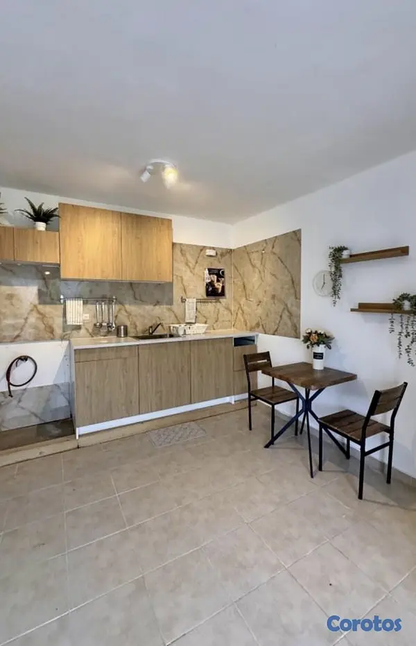 apartamentos - Descripción
🏡✨ Las Cayenas – Apartamento de 3 habitaciones totalmente renovado. 9