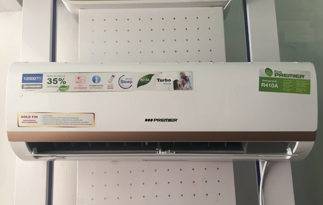 aires acondicionados y abanicos - Aire Acondicionado Premier 12000 Btu