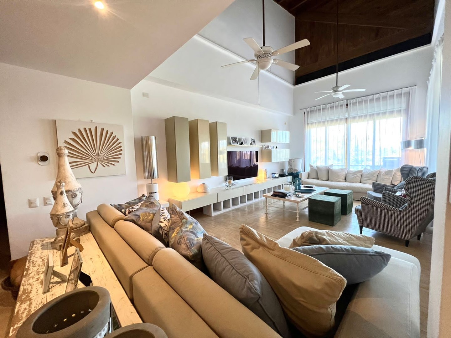 casas vacacionales y villas - Espectacular Apartamento con Vista Panoramica en Casa de Campo 5