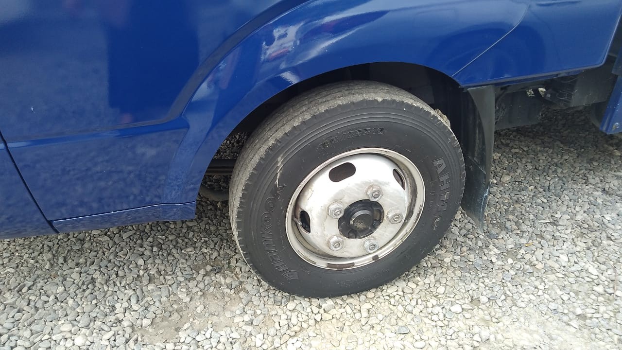 camiones y vehiculos pesados - KIA BONGO 2017 AZUL 6