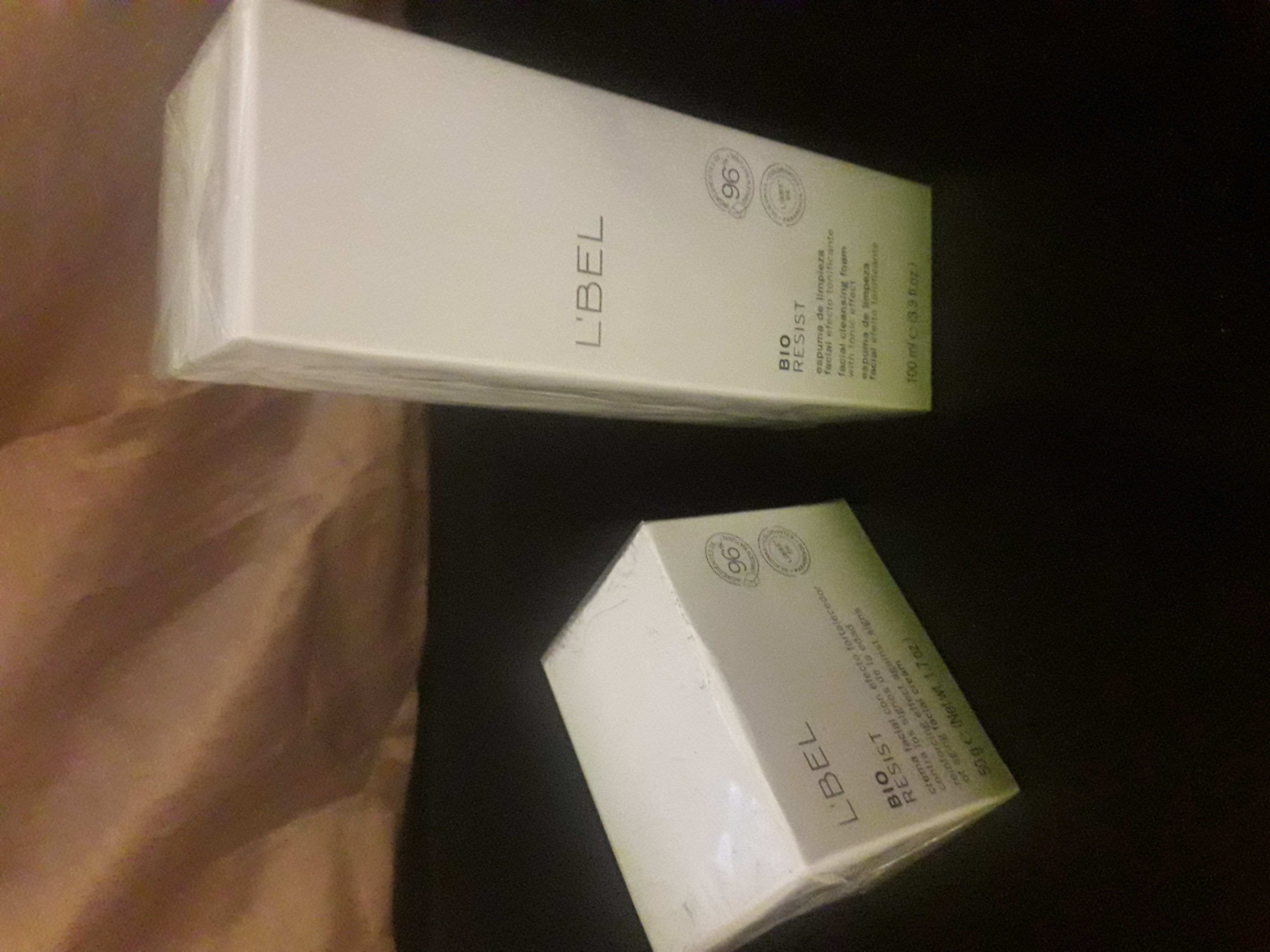 salud y belleza - ¡OPORTUNIDAD! CREMA facial BIO RESIST de LBEL,espuma gratis