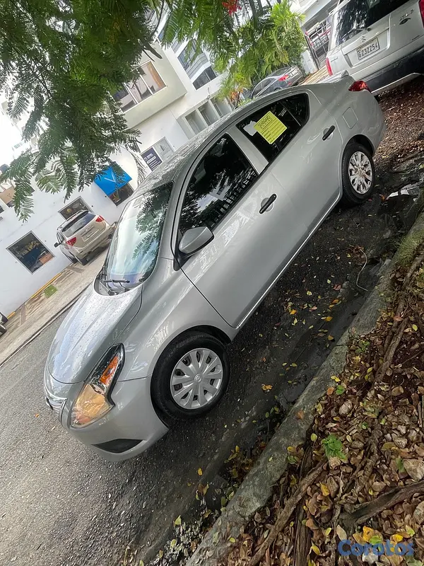 carros - NISSAN VERSA SV 2019 4