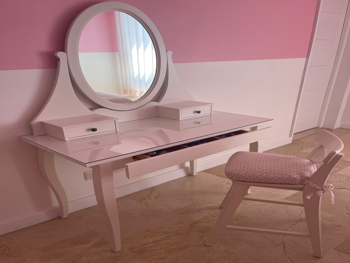 muebles y colchones - IKEA Vanity Tocador con espejo y banco con cojín 