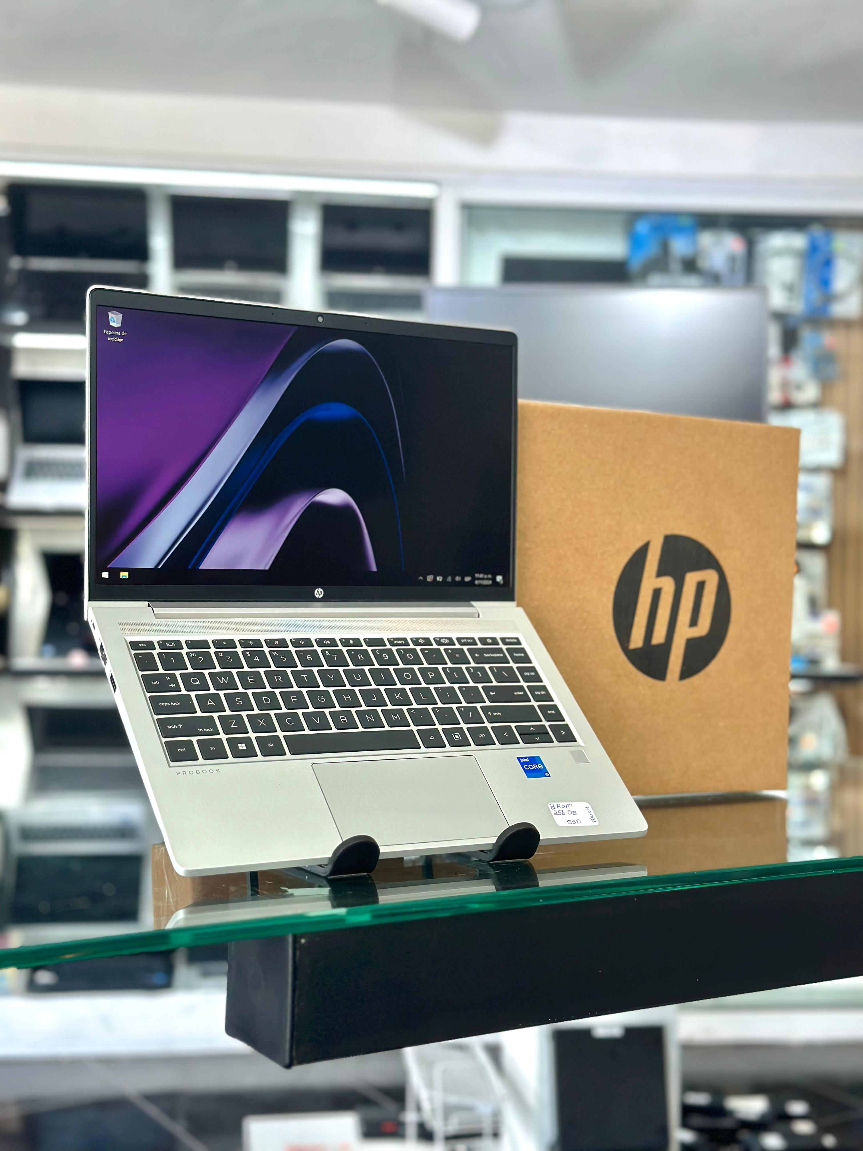 computadoras y laptops - Laptop HP i5 11va gen $24,990 pesitos