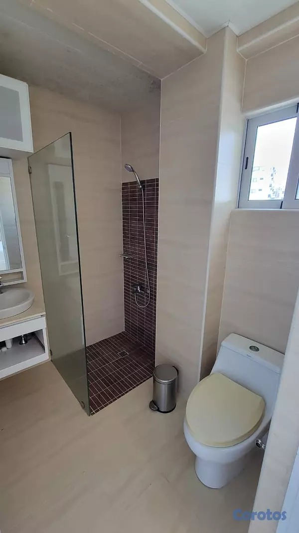 apartamentos - APARTAMENTO EN ALQUILER EN EVARISTO MORALES proximo a la iglesia el buen pastor  10