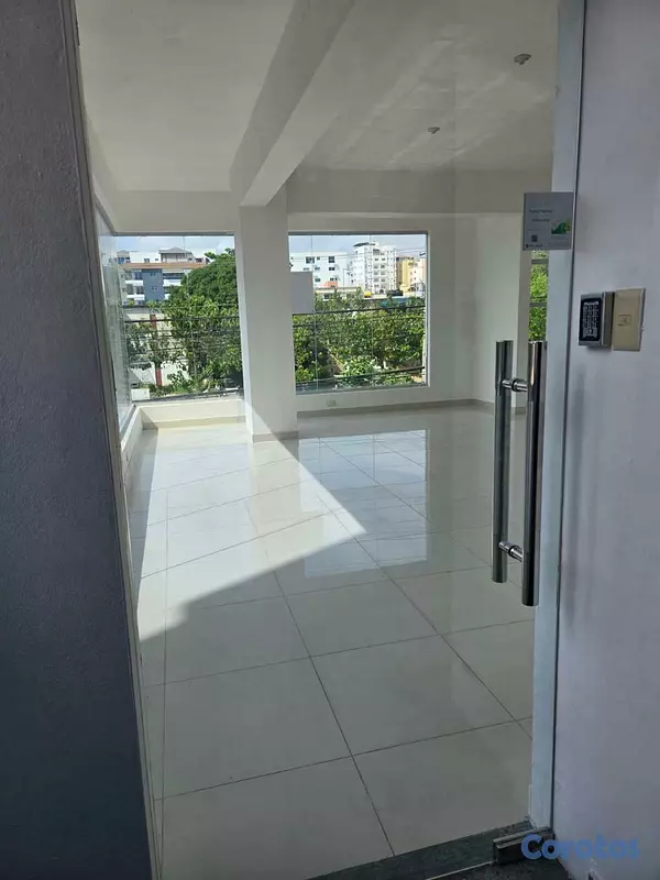 oficinas y locales comerciales - Alquiler Local Mirador Sur, Santo Domingo 4