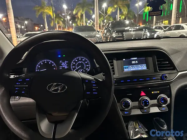 servicios profesionales - alquiler de carro - economic rent car 3