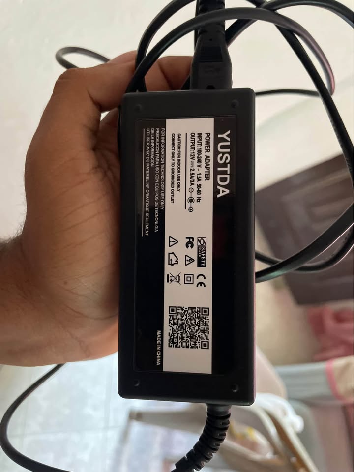 accesorios para electronica -  Cargador Universal Yustda 65W para Laptop 💻⚡