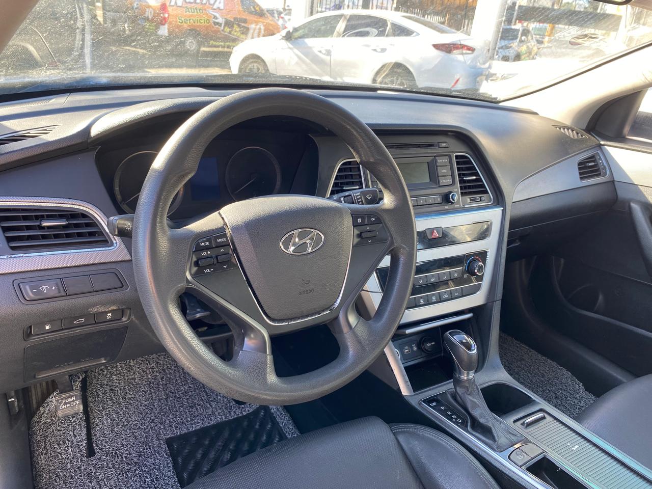carros - HYUNDAI SONATA 2018 GRIS DESDE: RD$740,000.00 1