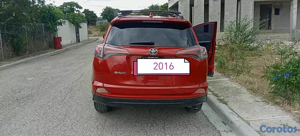 jeepetas y camionetas - Toyota Rav4 2016 4