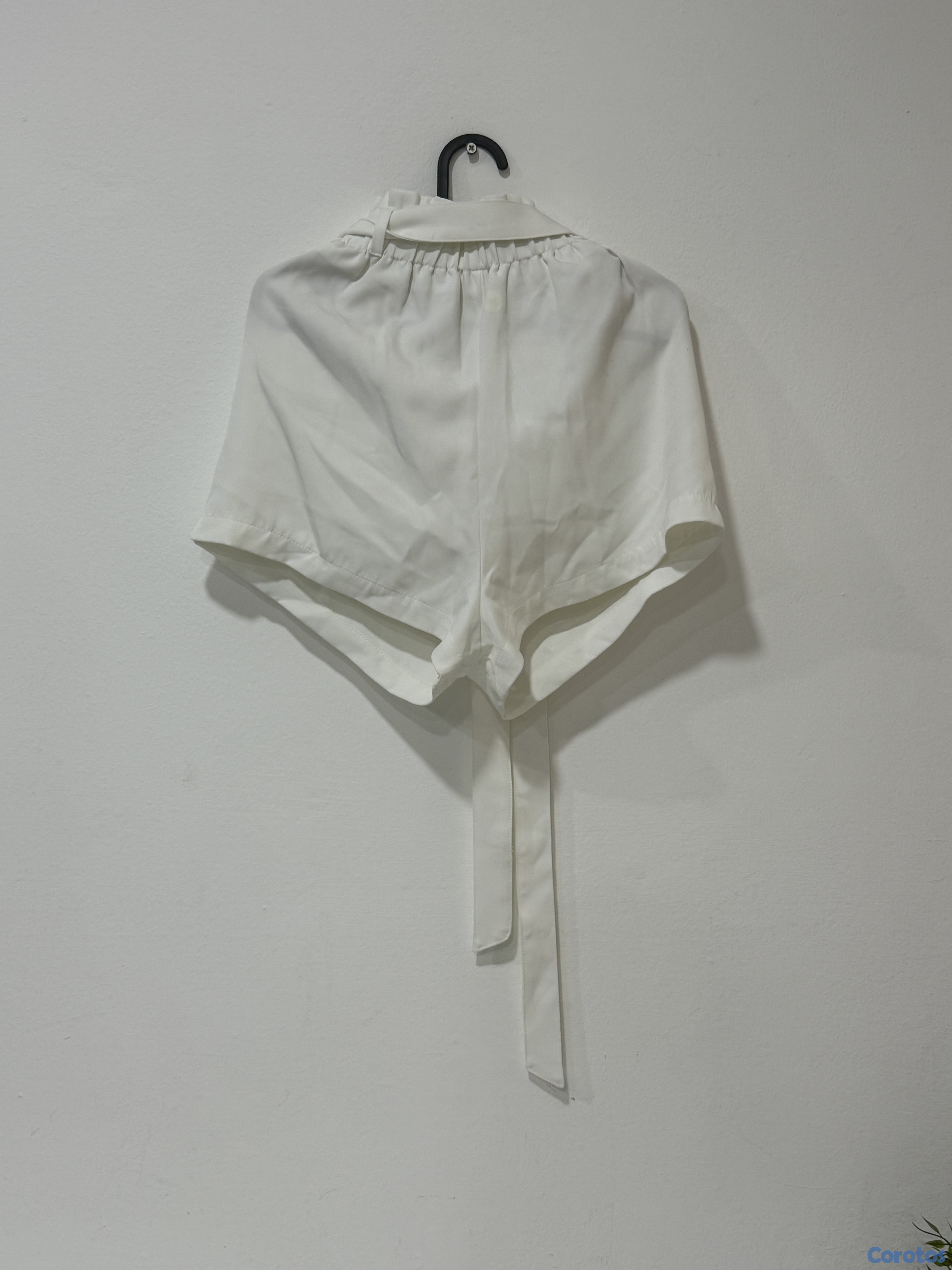 ropa para mujer - Shorts Blancos - Iris (Size S) 2