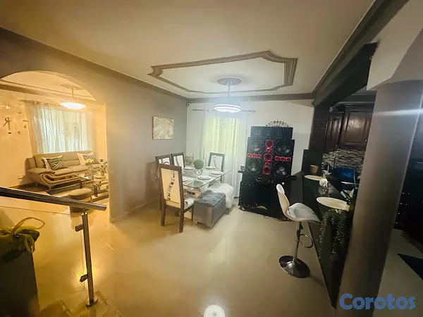 casas - CASA EN VETA EN SANTIAGO DE LOS CABALLEROS PRÓXIMO AL OLÉ JUAQUIN BALAGUER  11