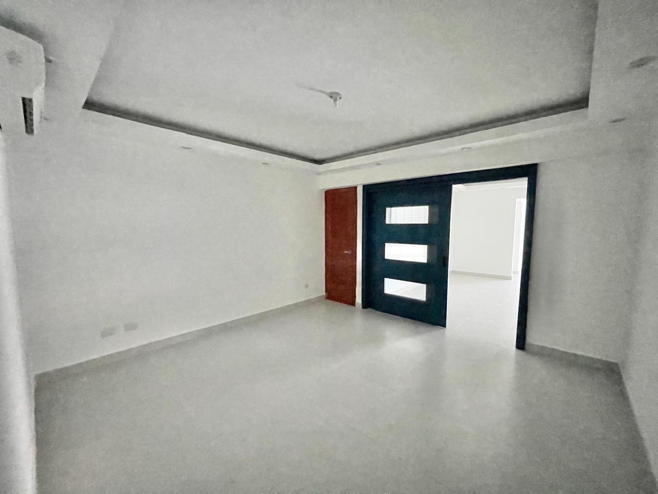 apartamentos - Evaristo Morales 📍Apartamento en Alquiler 3 habitaciones 2 Parqueos  9