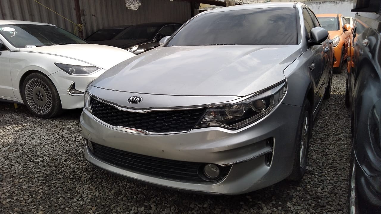 carros - KIA K5 2018 GRISDESDE: RD$ 700,100.00