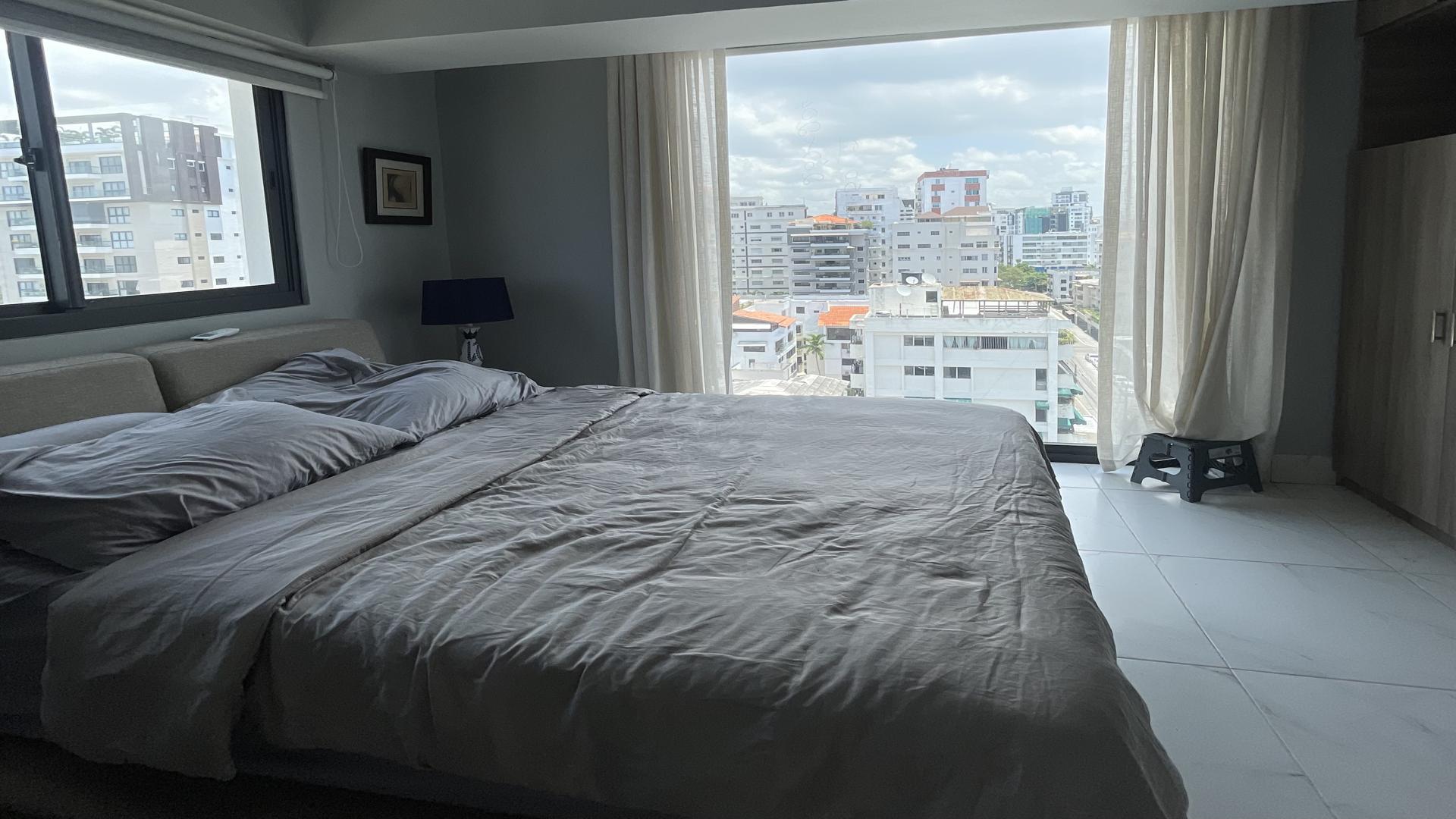 apartamentos - Venta de apto en piantini 6
