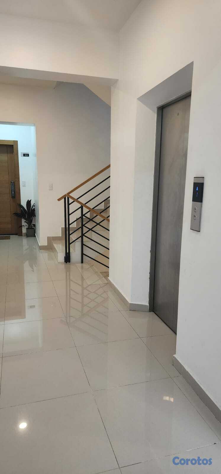 apartamentos - Torre en excelente ubicación  1