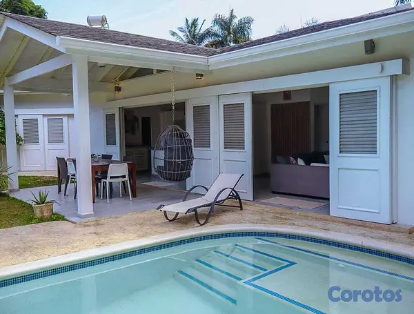 casas vacacionales y villas - Venta de Villa Amueblada en Las Terrenas, Cerca de 6