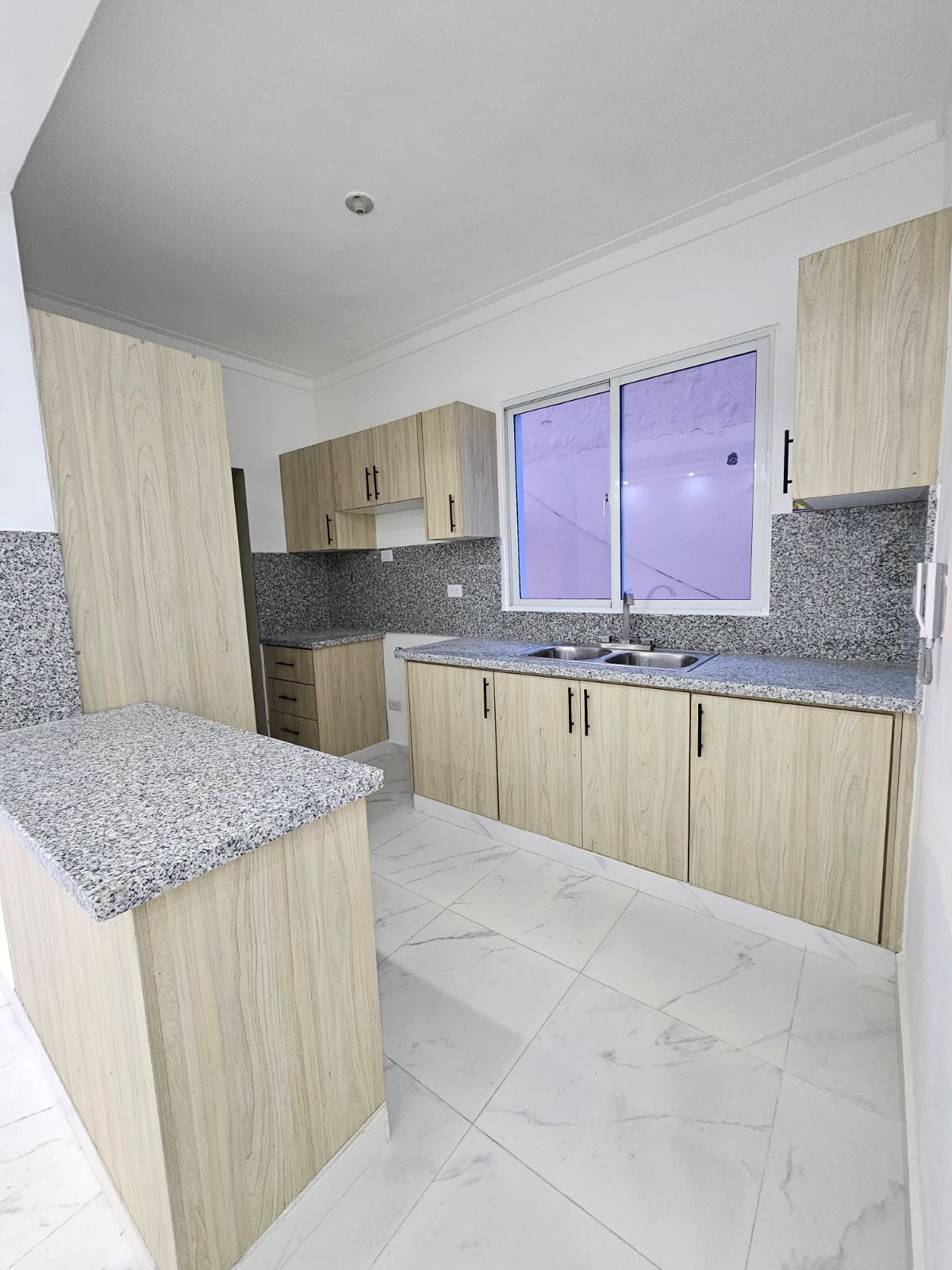 apartamentos - Alquiló apartamento nuevo a estrenar segundo nivel