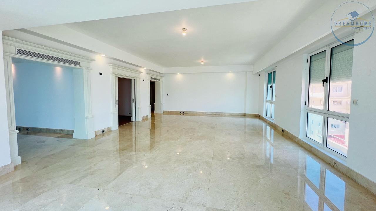 apartamentos - Apartamento en venta en La Esperilla con piso de Marmol 3