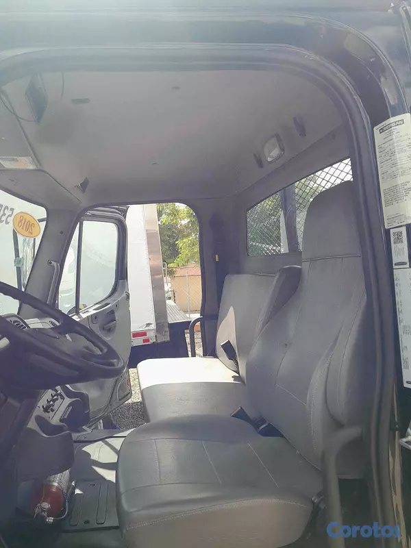 camiones y vehiculos pesados - FREIGHTLINER AÑO 2018 3