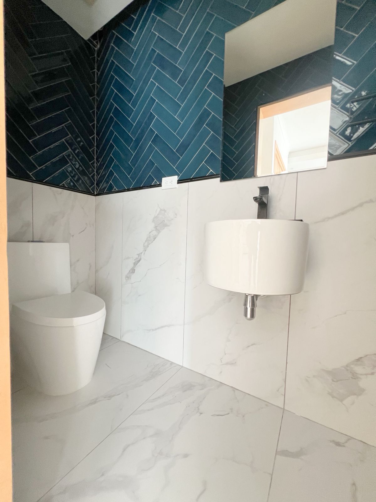 apartamentos - La Esperilla, Apartamento C/L Blanca En Alquiler 4