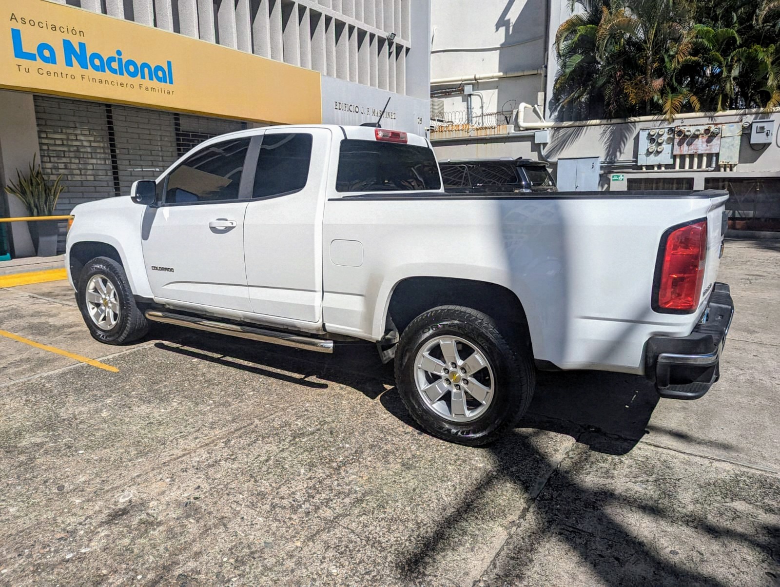 jeepetas y camionetas - CHEVROLET COLORADO 2017 6