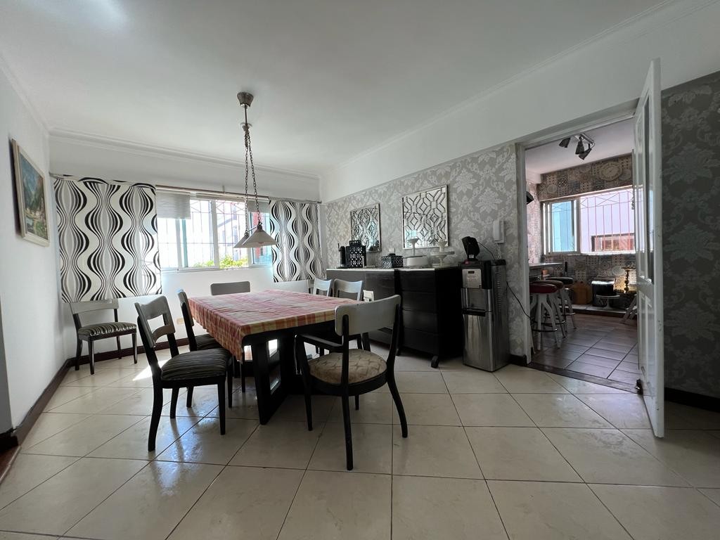 apartamentos - Vendo Penthouse en Evaristo Morales 5
