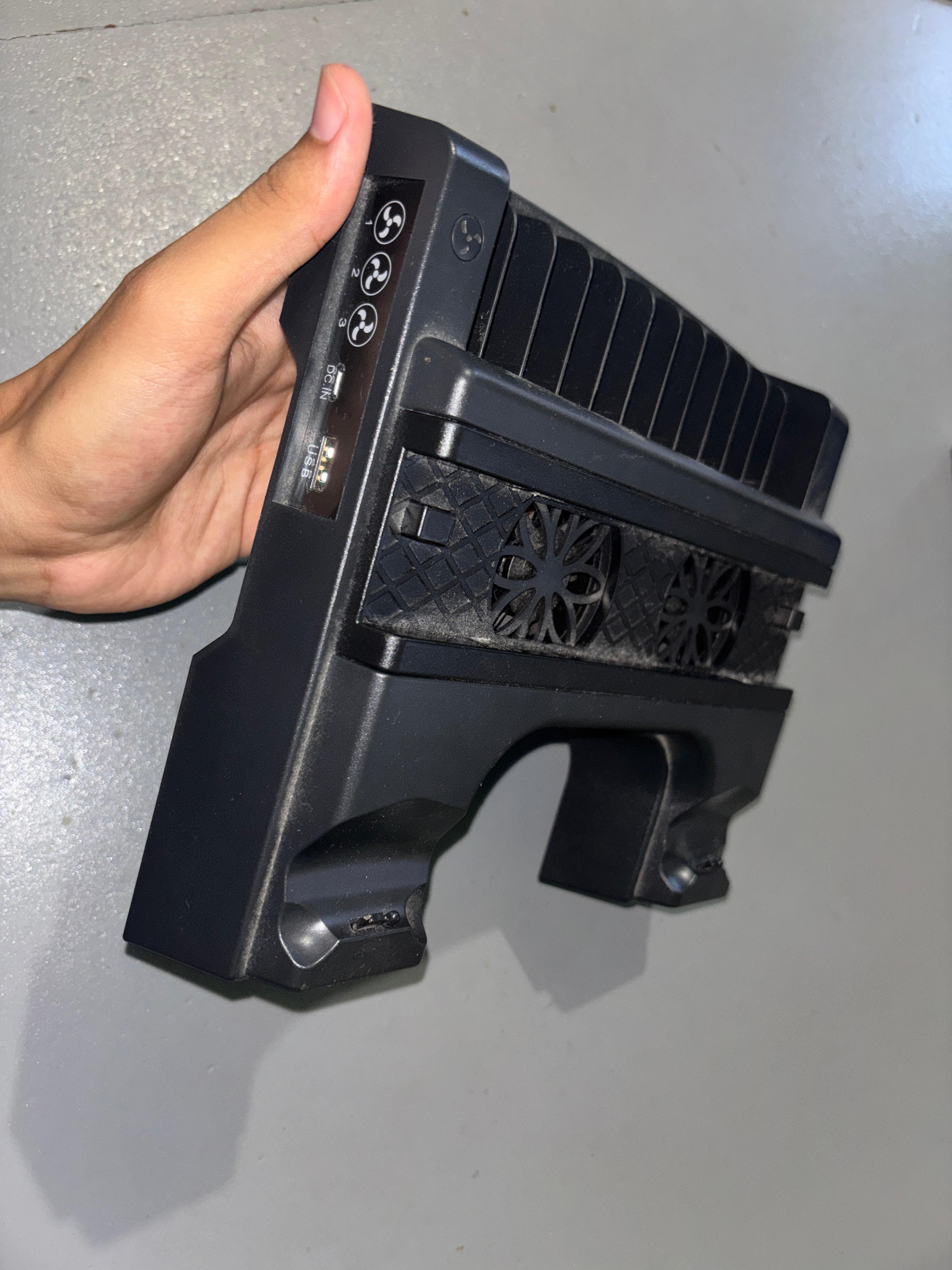 consolas y videojuegos - Base de enfriamiento y cargador de controles  2