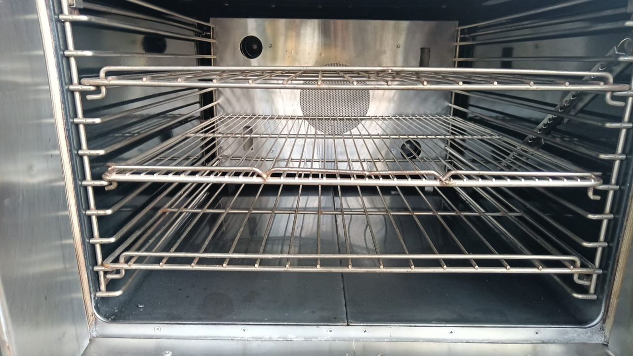 equipos profesionales - Horno de conveccion Americano SUNFIRE 4