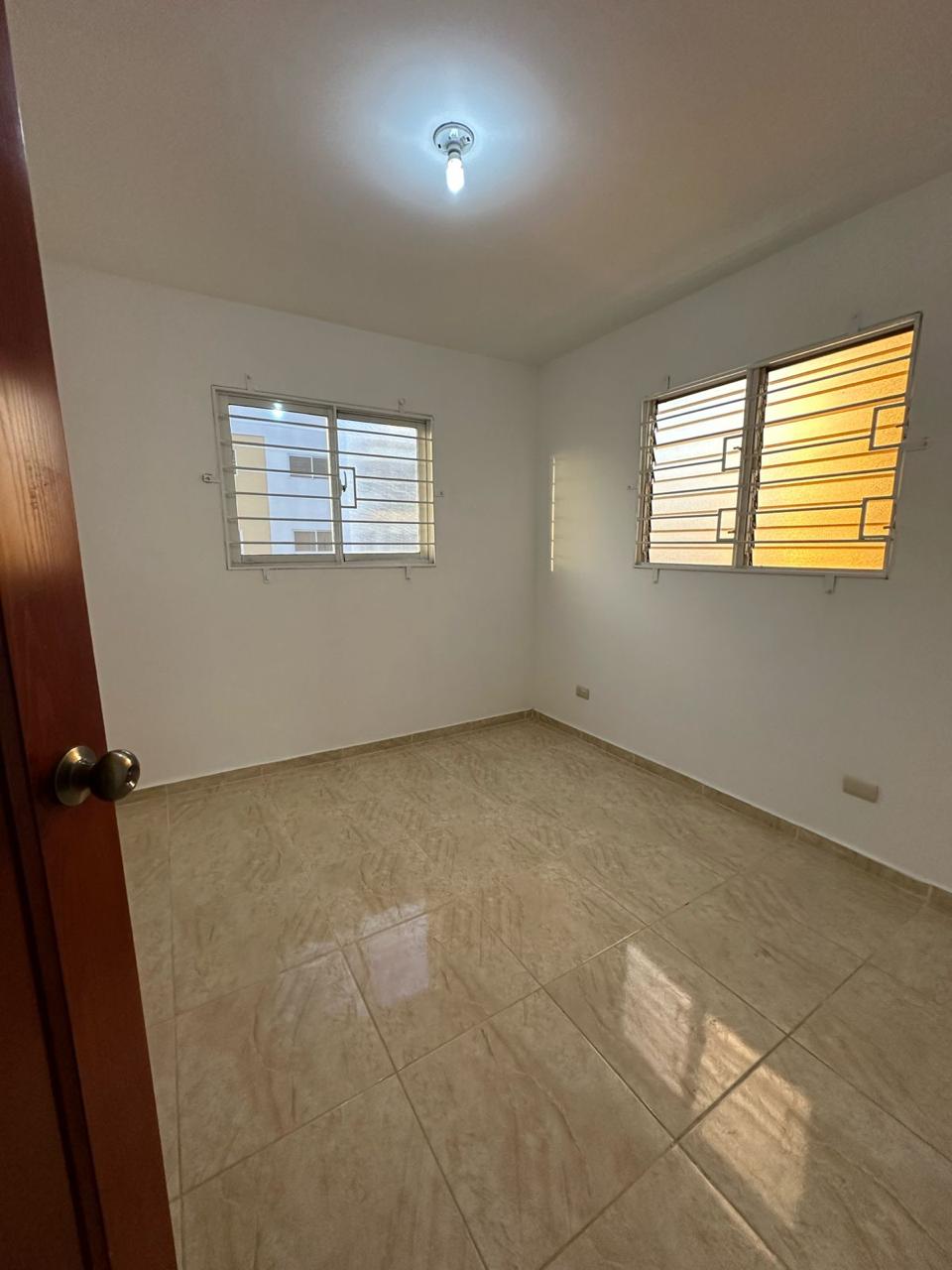 apartamentos - APARTAMENTO EN VENTA EN RESIDENCIAL CERRADO.