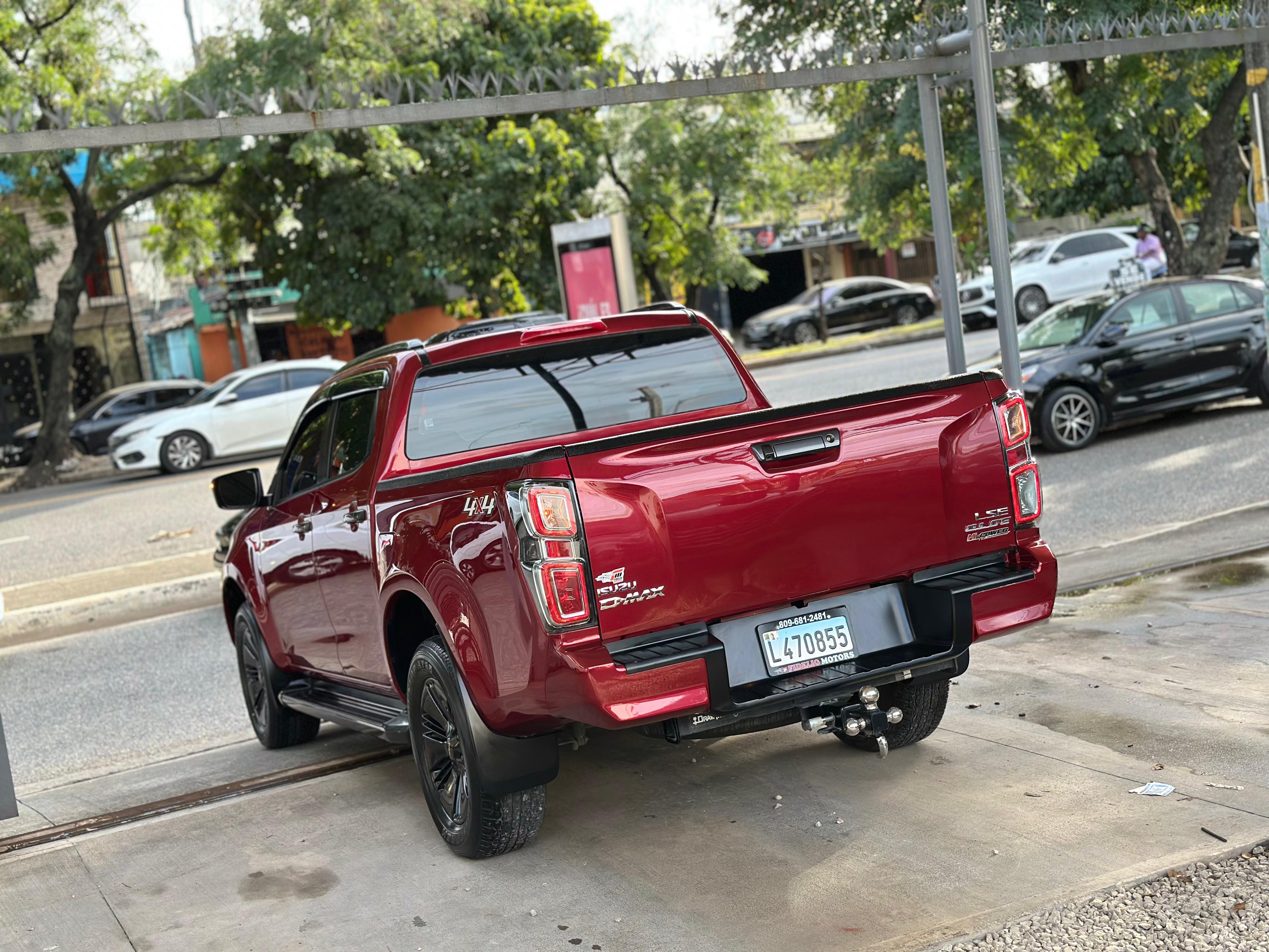 jeepetas y camionetas - 2024 ISUZU DMAX 4X4 FULL 3