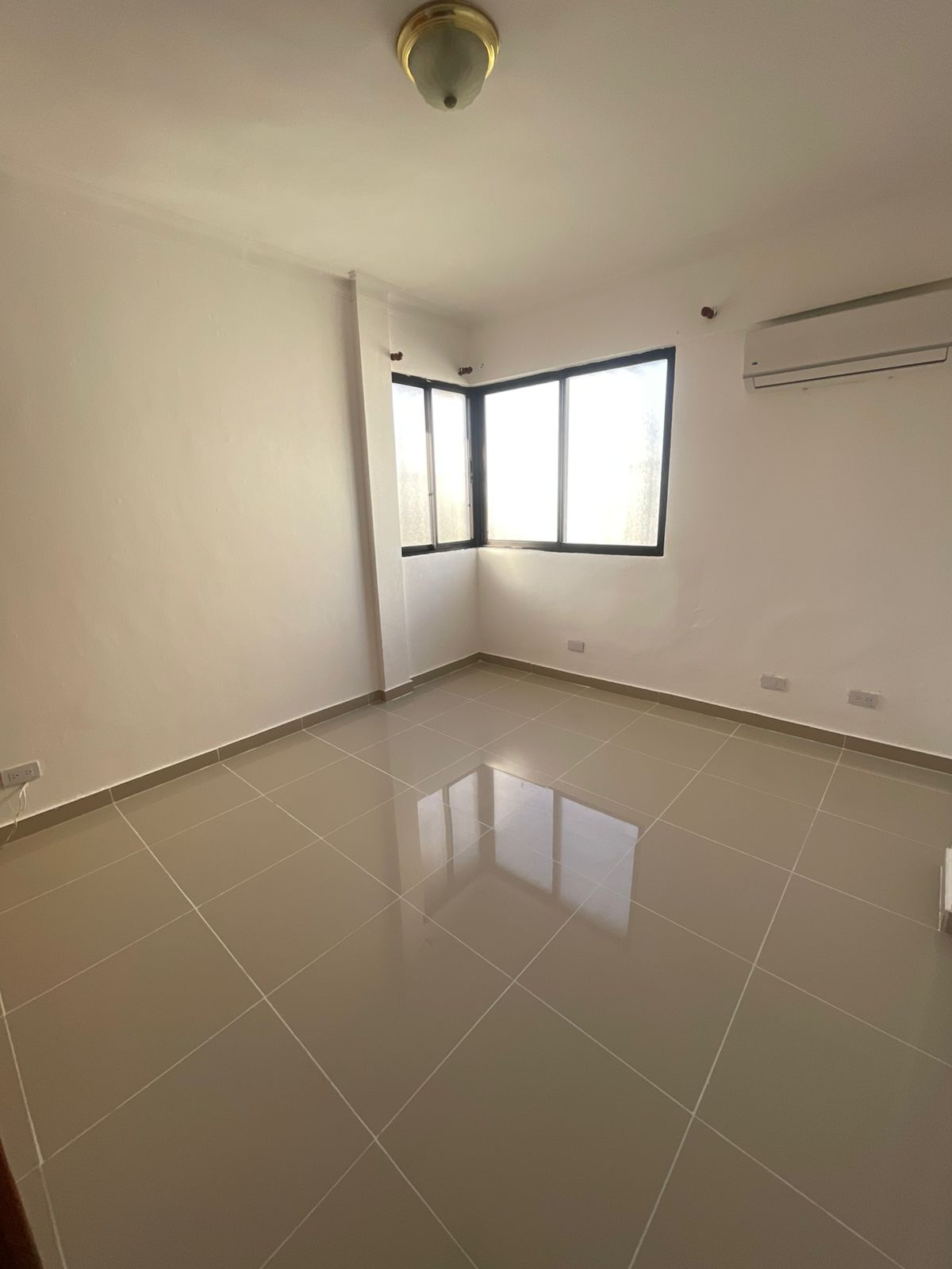 apartamentos - Alquiló mirador sur piso 4 tres hab dos baños dos  3