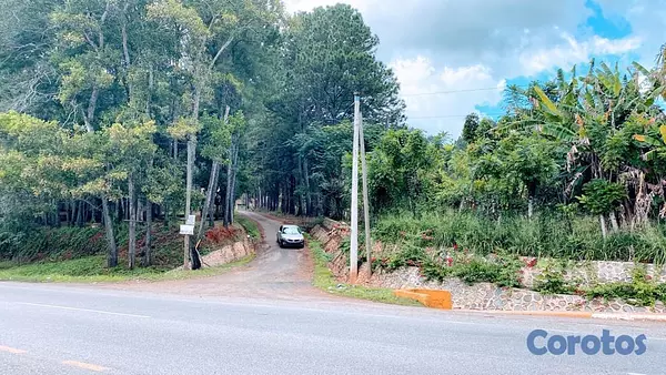 solares y terrenos - Terreno en venta en San Cristobal 8