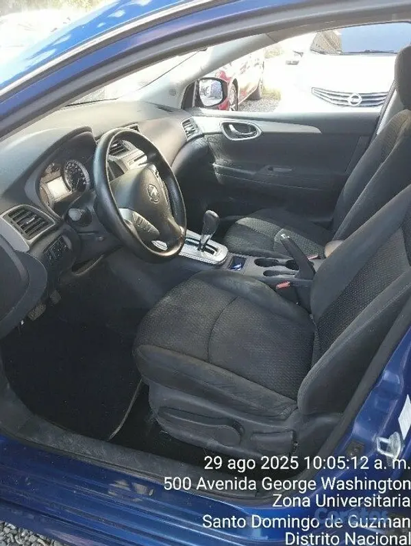 carros - NISSAN SENTRA AÑO 2014 3