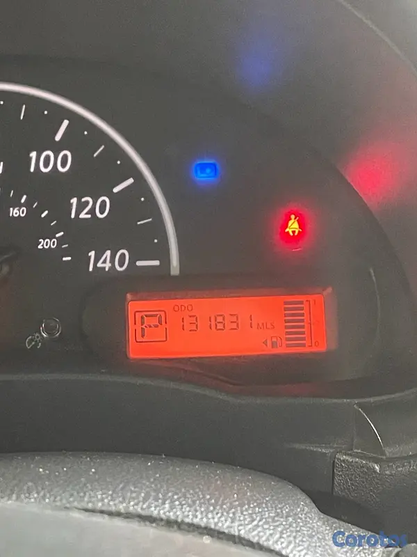 carros - NISSAN VERSA SV 2019 3
