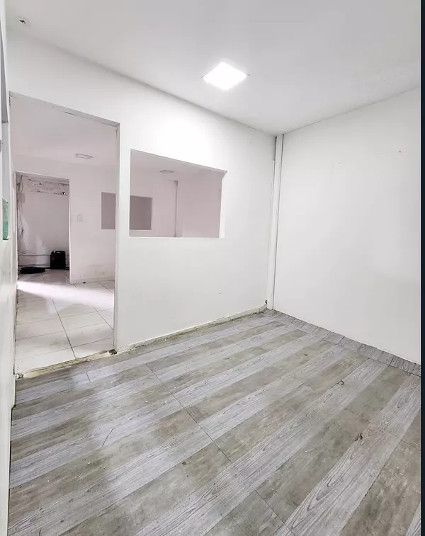 oficinas y locales comerciales - Nave en Herrera  5