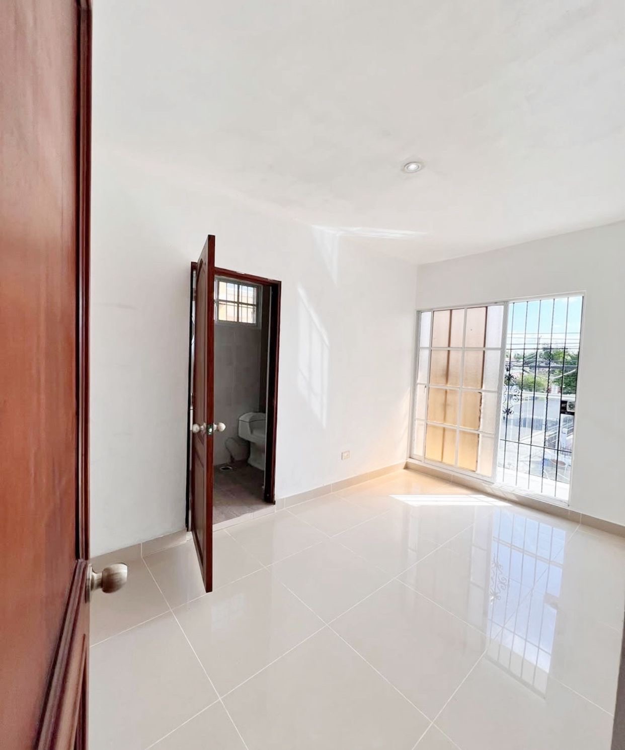 casas - hermosa casa en una zona céntrica y tranquila en los prados  6