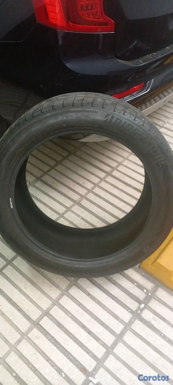 repuestos - Vendo 2 Gomas 265 45 21  2