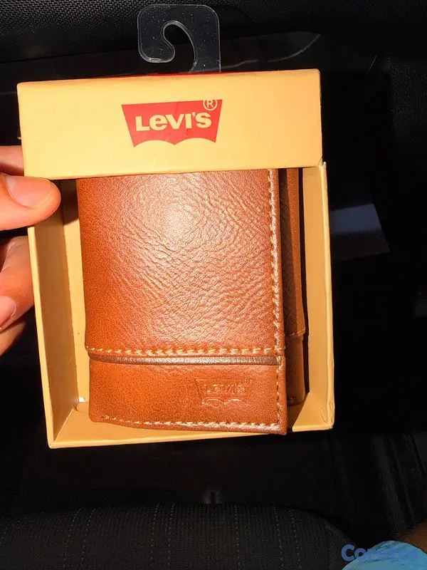 joyas, relojes y accesorios - Cartera Levis, nueva original color Brown entrega  2