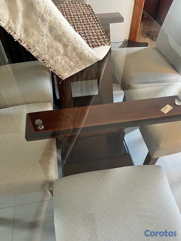 muebles y colchones - Juego de Comedor en caoba de 6 sillas  4
