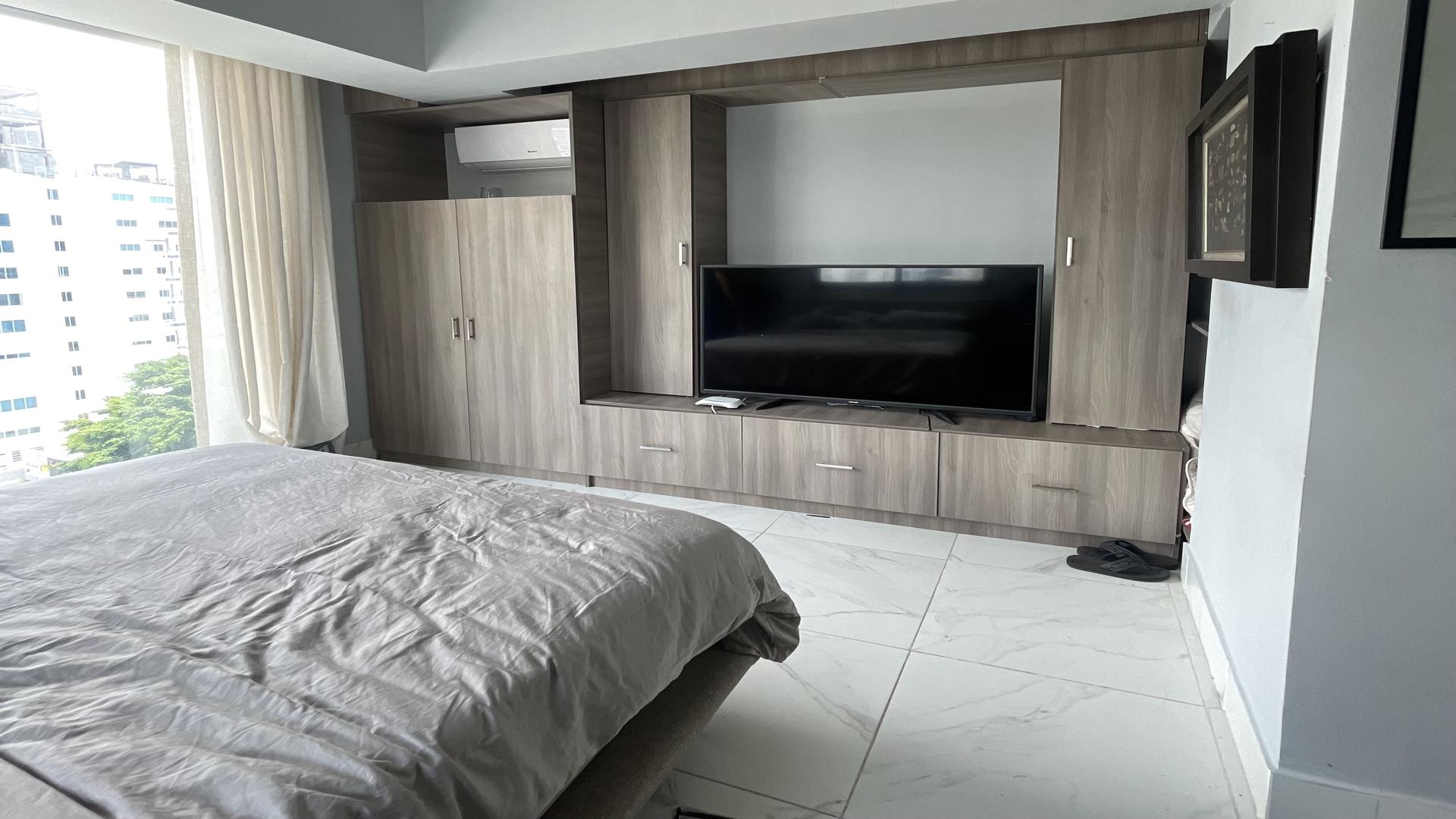 apartamentos - Venta de apto en piantini 7