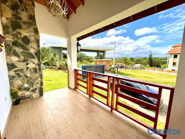 casas vacacionales y villas - Villa de lujo Nueva  en Jarabacoa 4