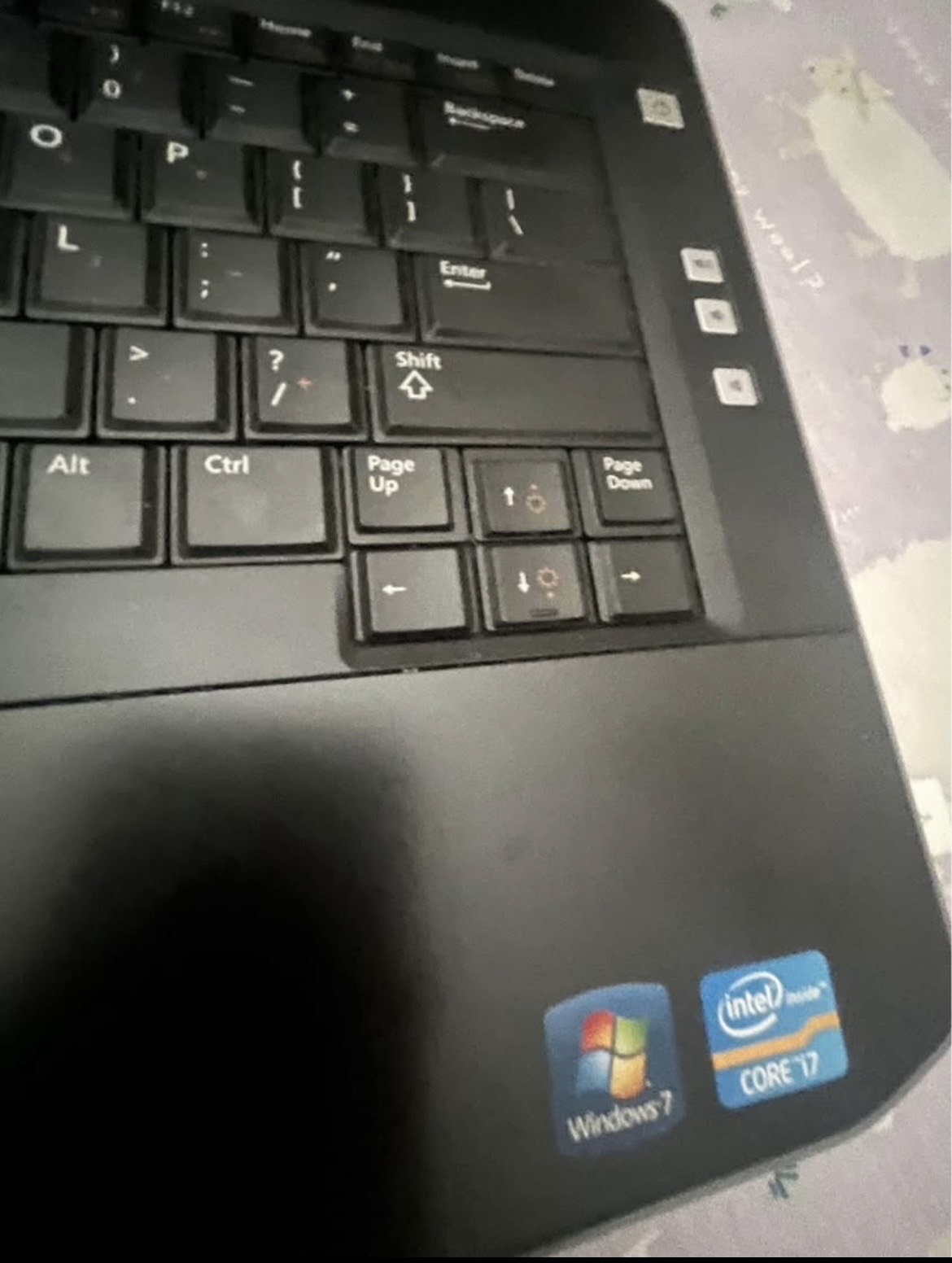 computadoras y laptops - Laptop Dell  1