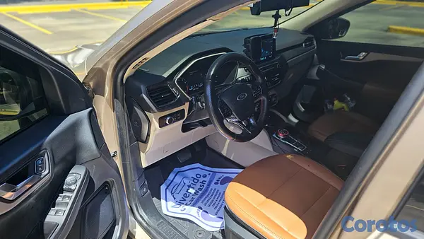 jeepetas y camionetas - Ford Escape SE 2020 5