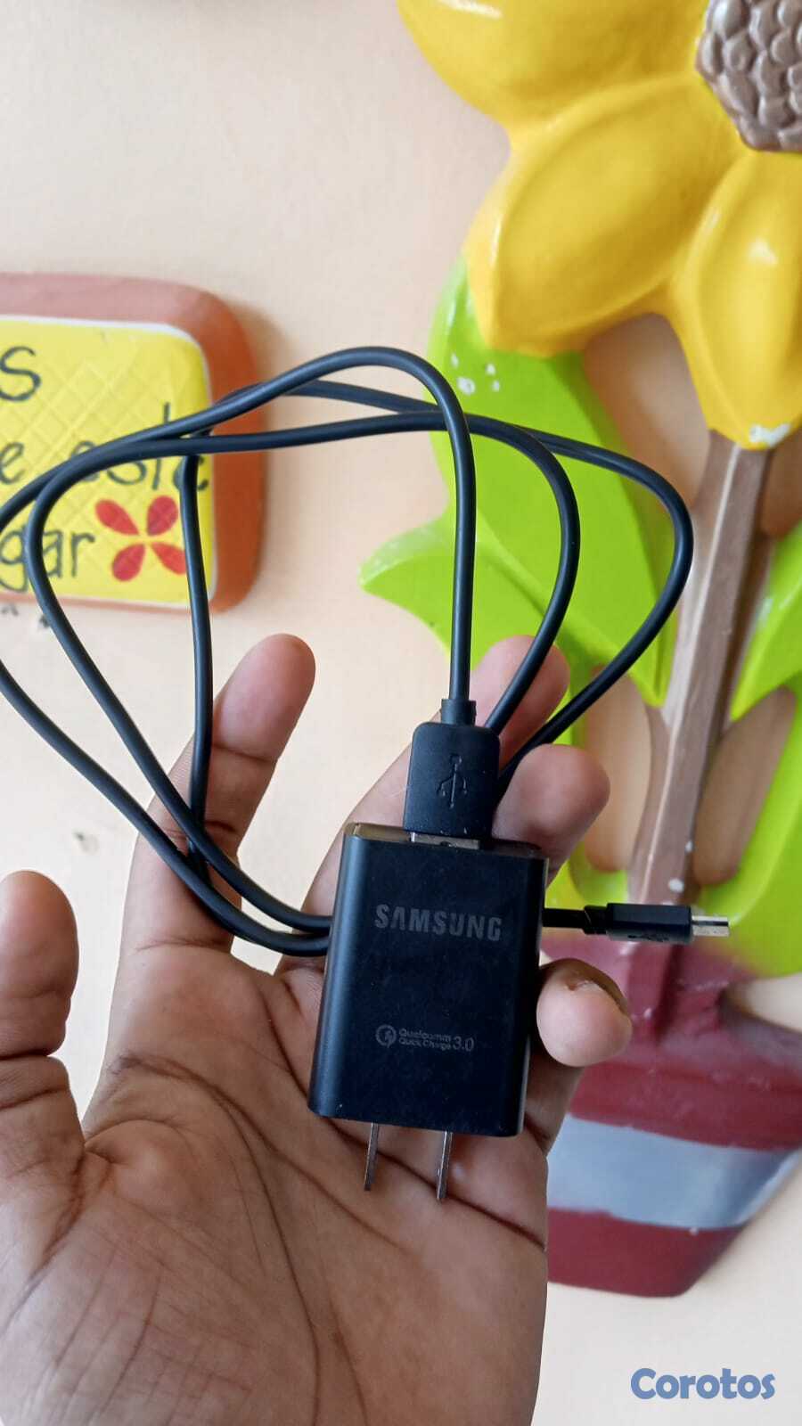 celulares y tabletas - J3 Prime, Pantalla Intacta, rasguños en la parte trasera, pero sin botón de enc. 8