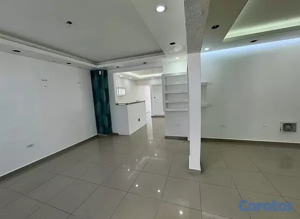 oficinas y locales comerciales - LOCAL COMERCIAL  4